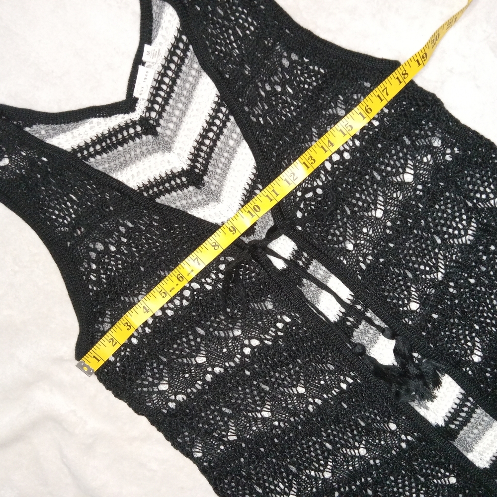 Cato Crochet Knit Front Tie Cover Up Fringe Vest sz Medium - Picture 6 of 8